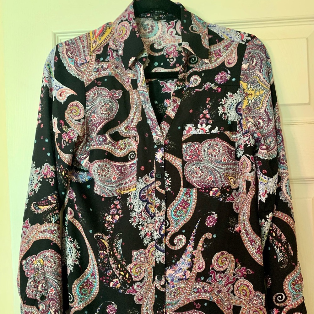 Express sheer blouse M black with multicolor paisley pattern